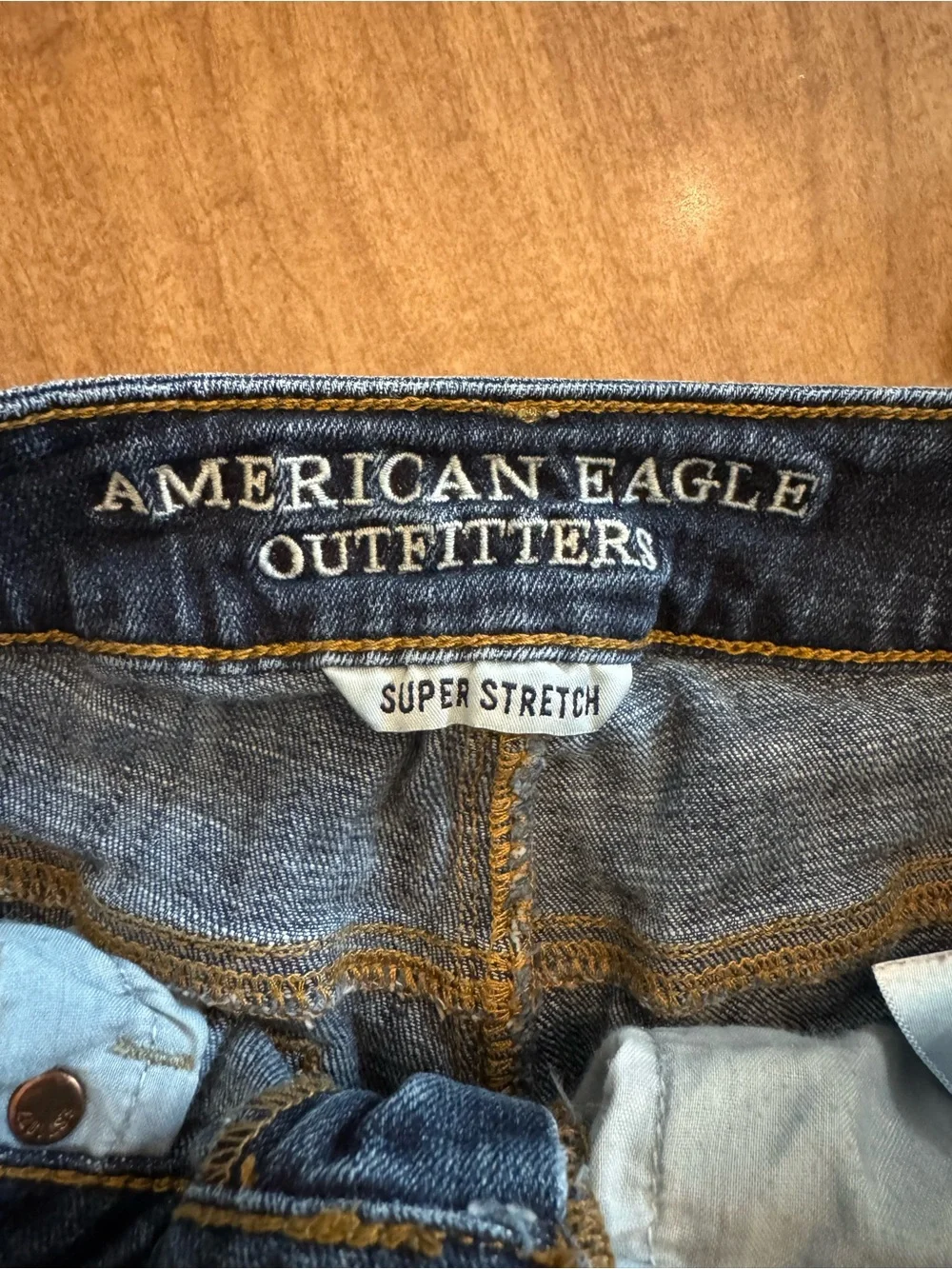 American Eagle Super Stretch Midi Denim Jean Shorts Blue Size 2